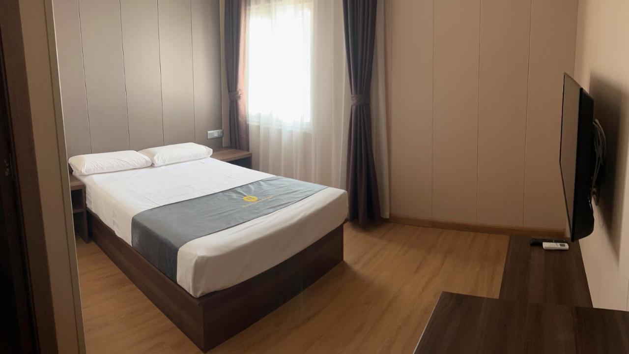 Hotel Nueva Europa Торедембара Екстериор снимка