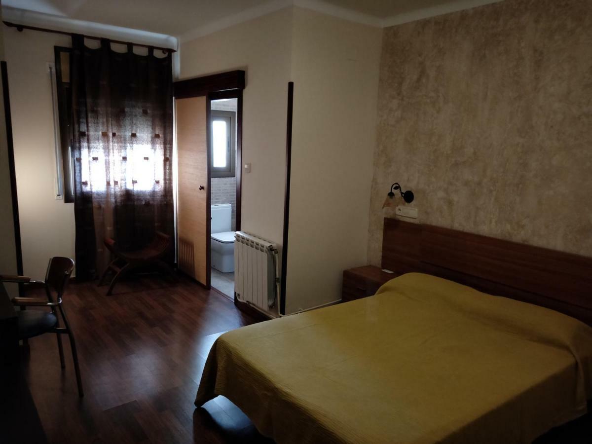 Hotel Nueva Europa Торедембара Екстериор снимка