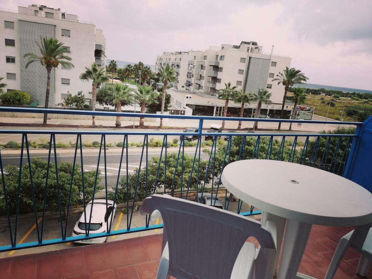 Hotel Nueva Europa Торедембара Екстериор снимка